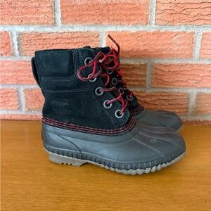 Sorel Kids Black and Red Lace-Up Boots
